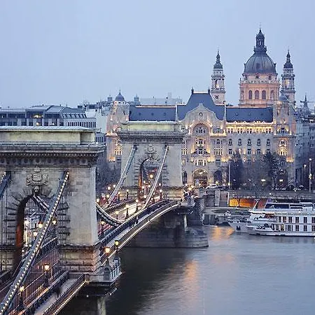Basilica View Ii Vintage Apartment Budapest